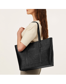 Shoulder bag in Oceano leather VIEW ALL
